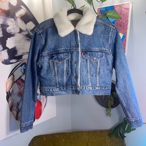 Levi’s size S denim jacket with Sherpa in the inside.